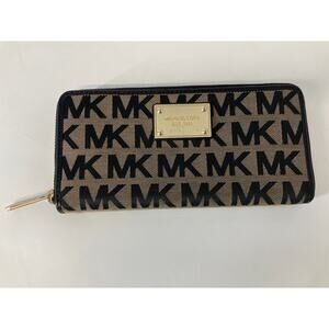 MICHAEL KORS, LARGE CANVAS, LEATHER TRIM SIGNATURE WALLET (ASIS)